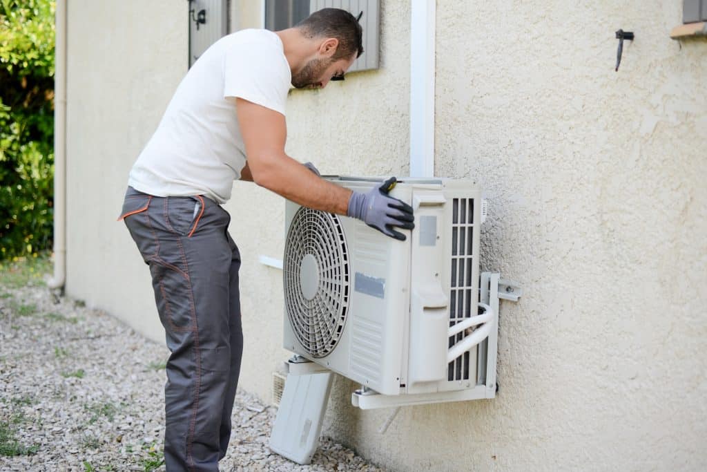 Comment savoir si la clim maison est à recharger ?