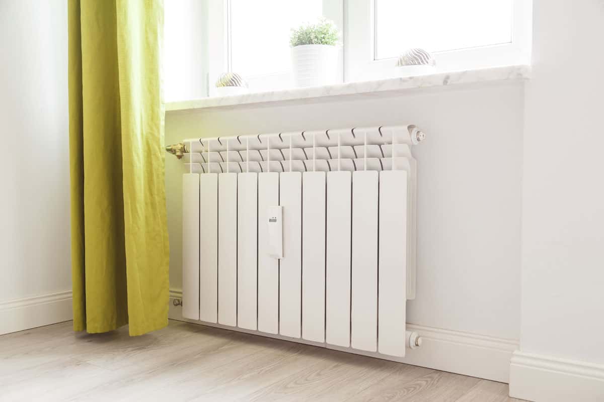 Avis consommateur: Radiateur mobile à inertie sèche GoodHome Hoerta blanc  2000W 